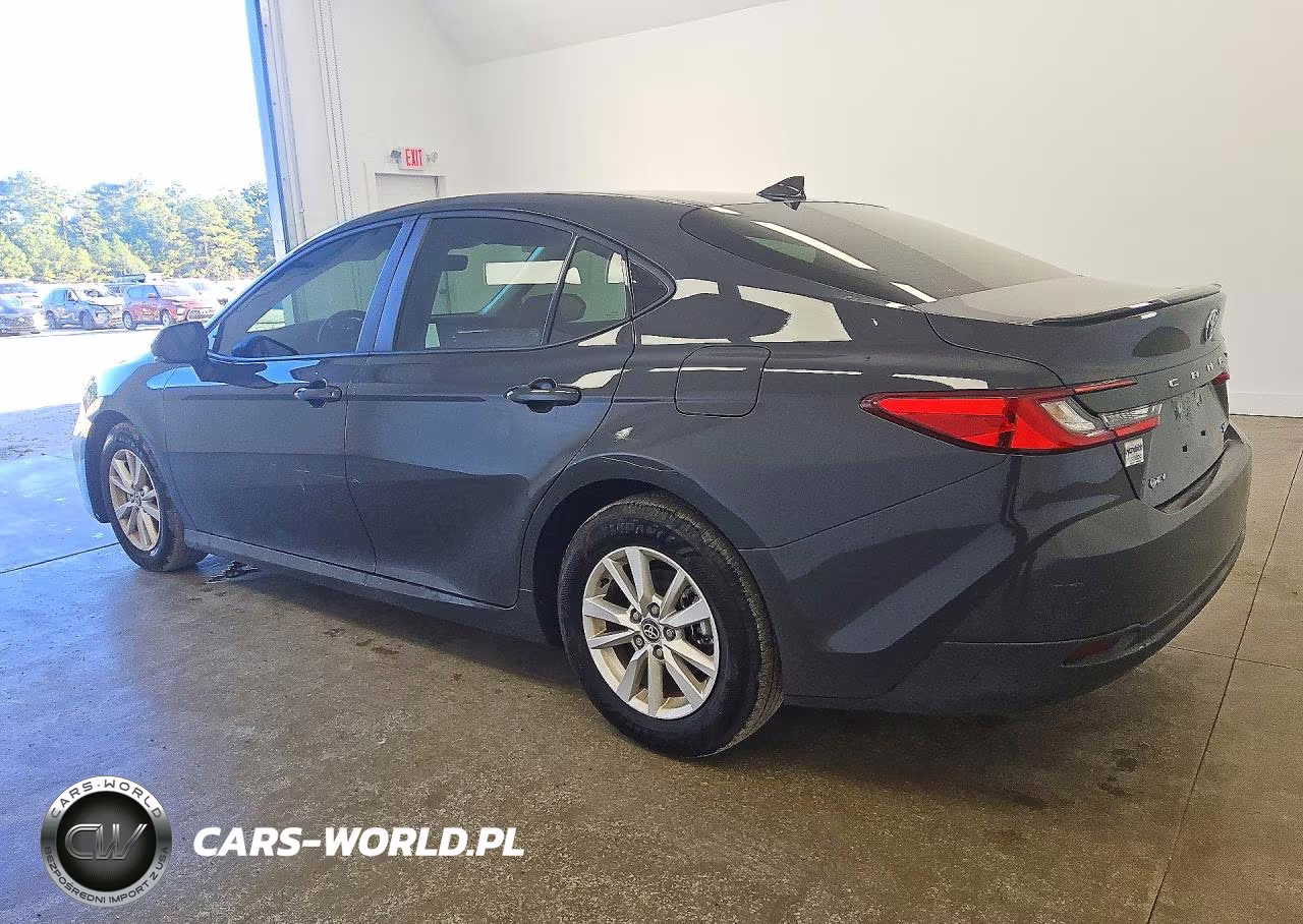 2026 Toyota Camry Le VIN:4T1DAACK6TU685891 - 2