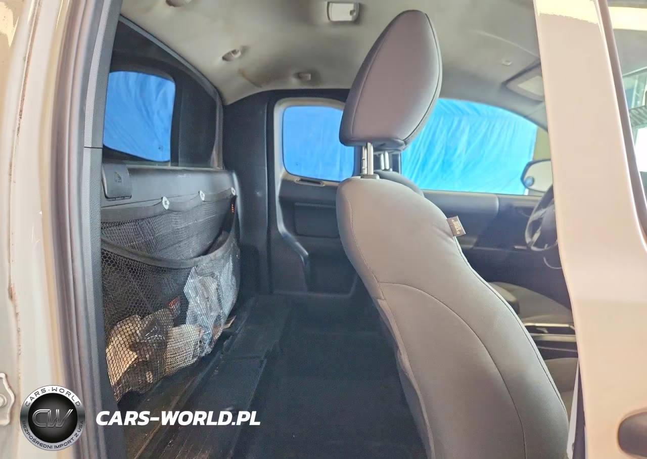 2022 Toyota Tacoma Sr VIN:3TYRX5GN7NT043857 - 10