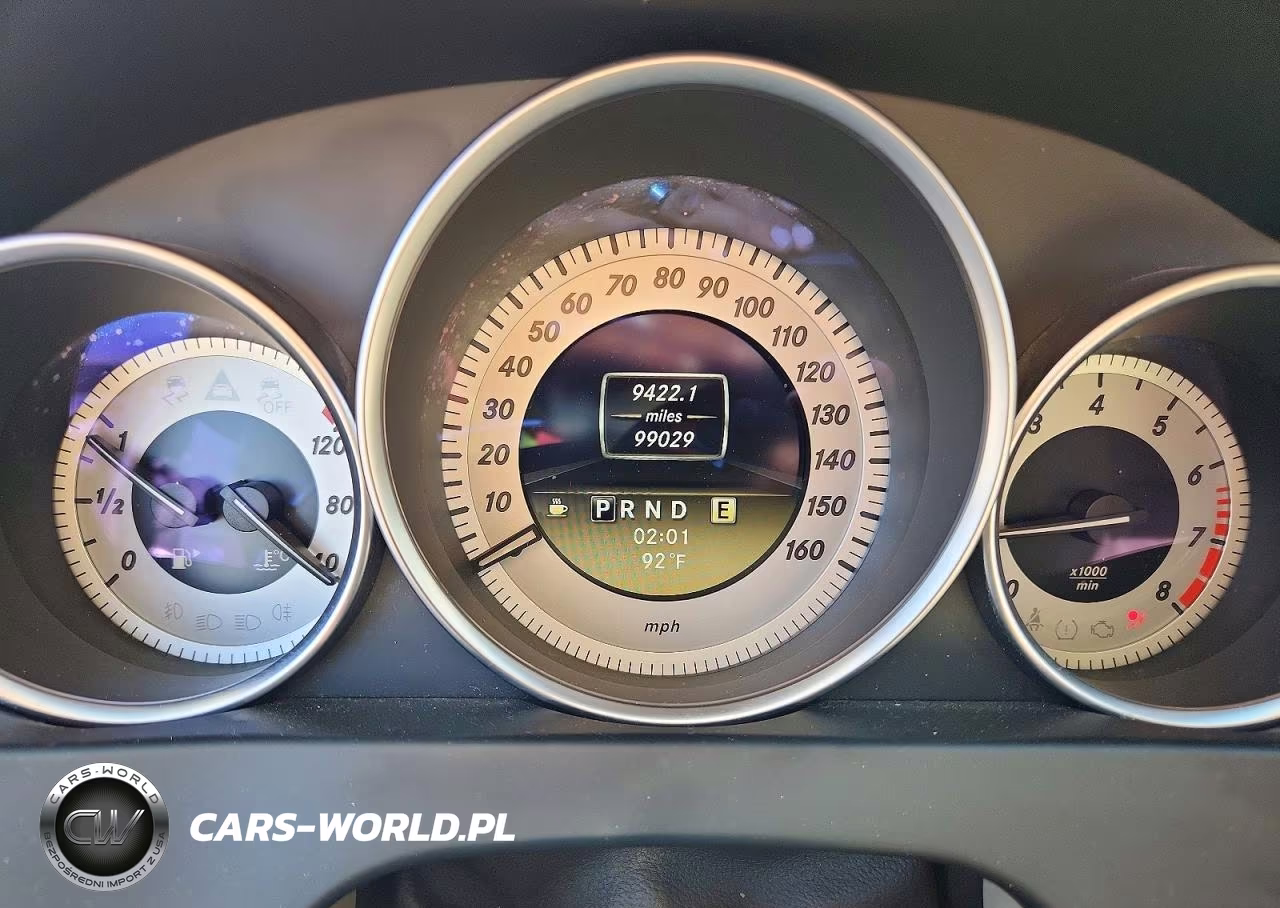 2012 Mercedes-Benz C 300 4Matic VIN:WDDGF8BB6CF863189 - 9
