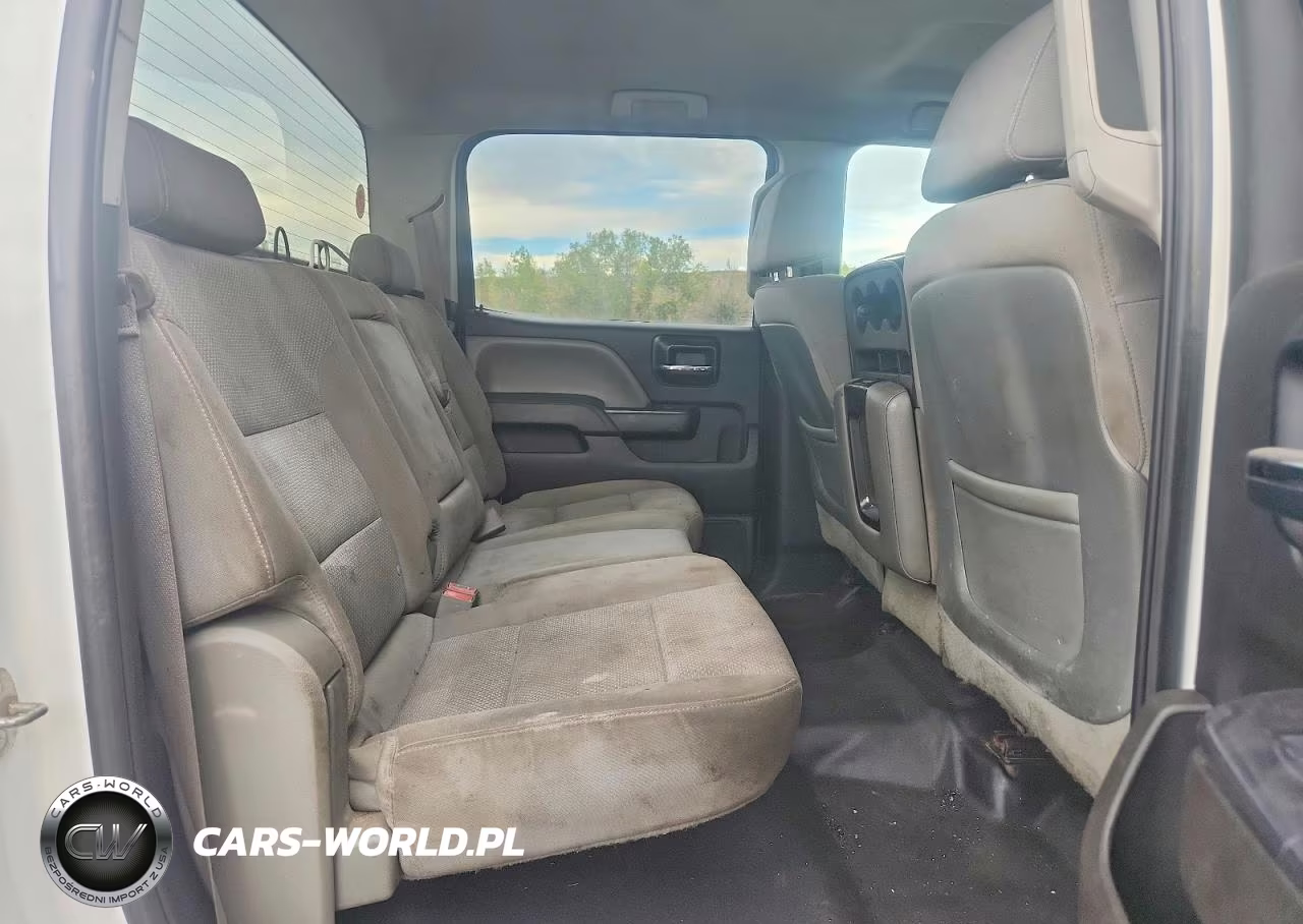 2015 Chevrolet Silverado K3500 VIN:1GC4KYCG8FF102560 - 10