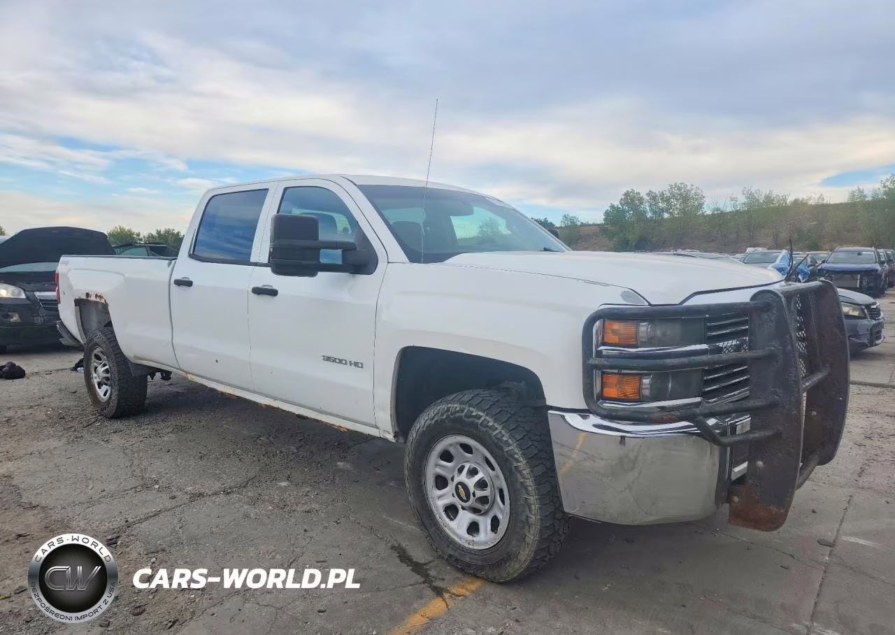 2015 Chevrolet Silverado K3500 VIN:1GC4KYCG8FF102560 - 4