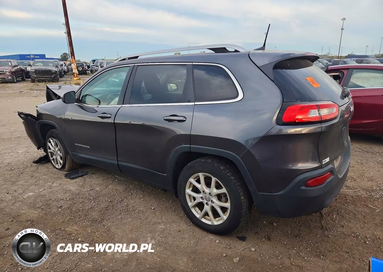 2017 Jeep Cherokee Latitude VIN:1C4PJLCB1HW592608 - 2