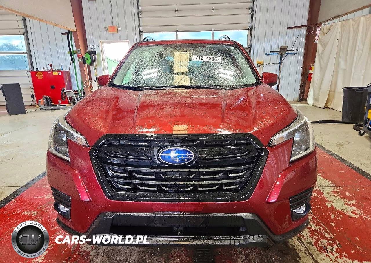2024 Subaru Forester Premium VIN:JF2SKADC2RH414569 - 5
