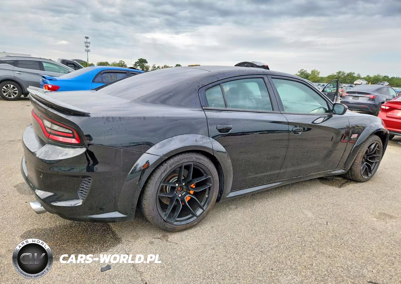 2017 Dodge Charger R-T 392 VIN:2C3CDXGJ0HH623820 - 3