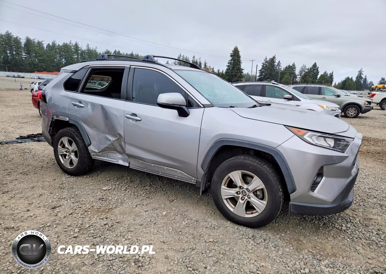 2019 Toyota Rav4 Xle VIN:JTMW1RFV4KJ016892 - 4