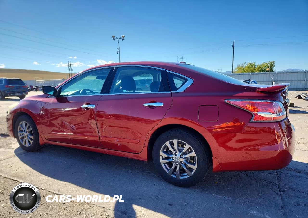 2015 Nissan Altima 2.5 S VIN:1N4AL3AP2FN921579 - 2