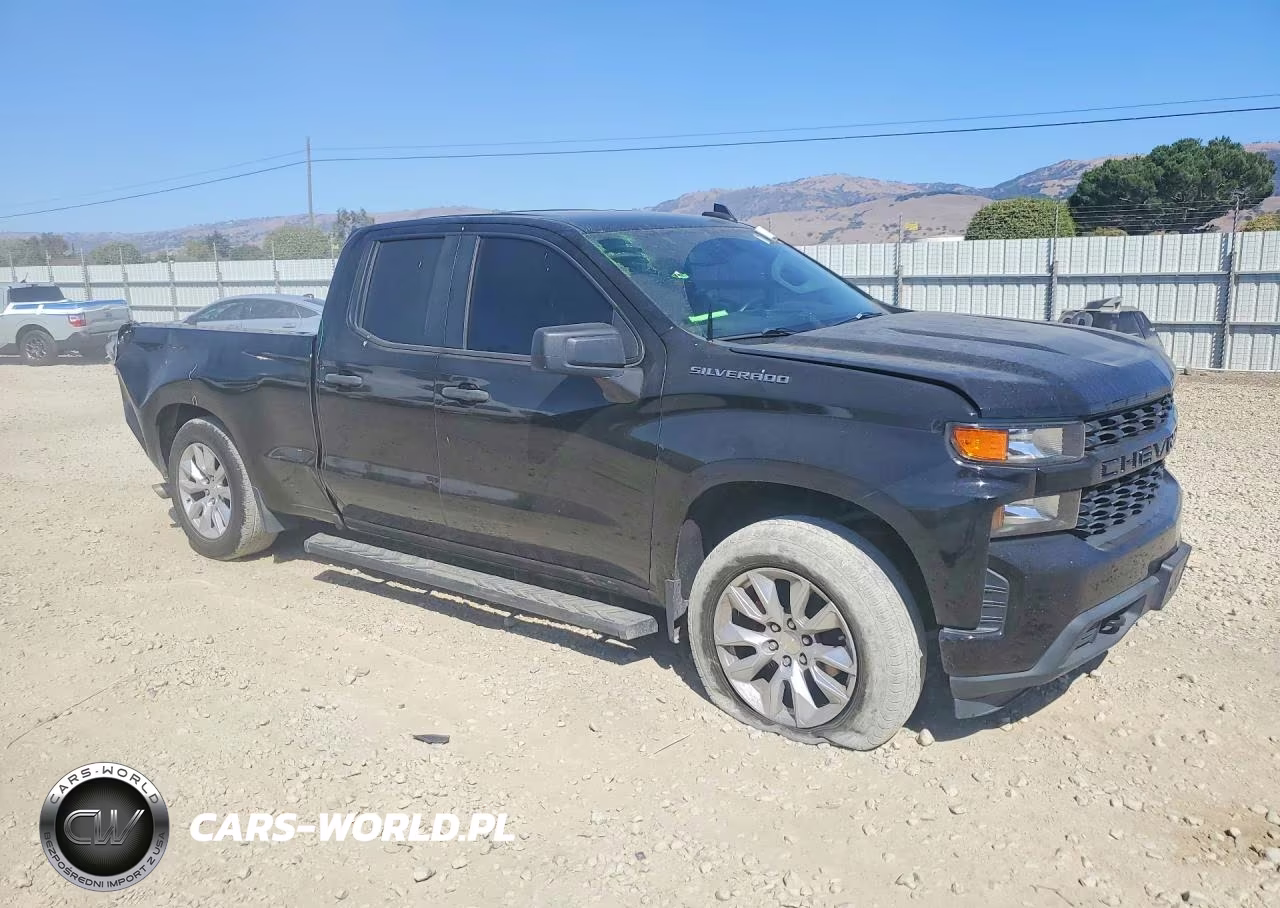 2021 Chevrolet Silverado C1500 Custom VIN:1GCRWBEH3MZ182200 - 4