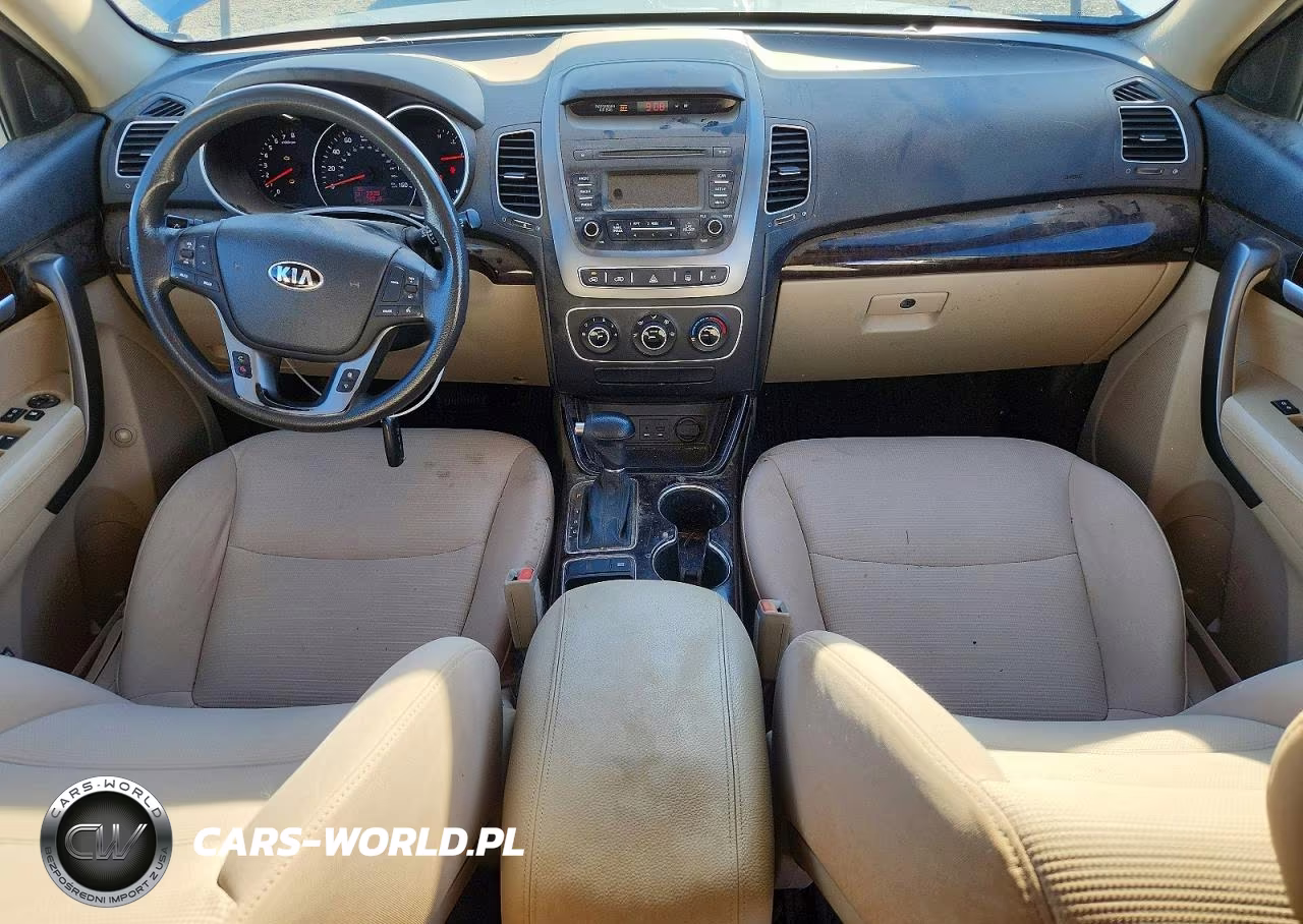 2015 Kia Sorento Lx VIN:5XYKTCA60FG653726 - 8