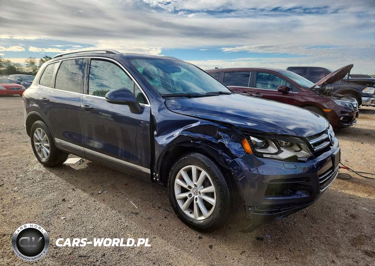 2013 Volkswagen Touareg V6 VIN:WVGEF9BPXDD004313 - 4