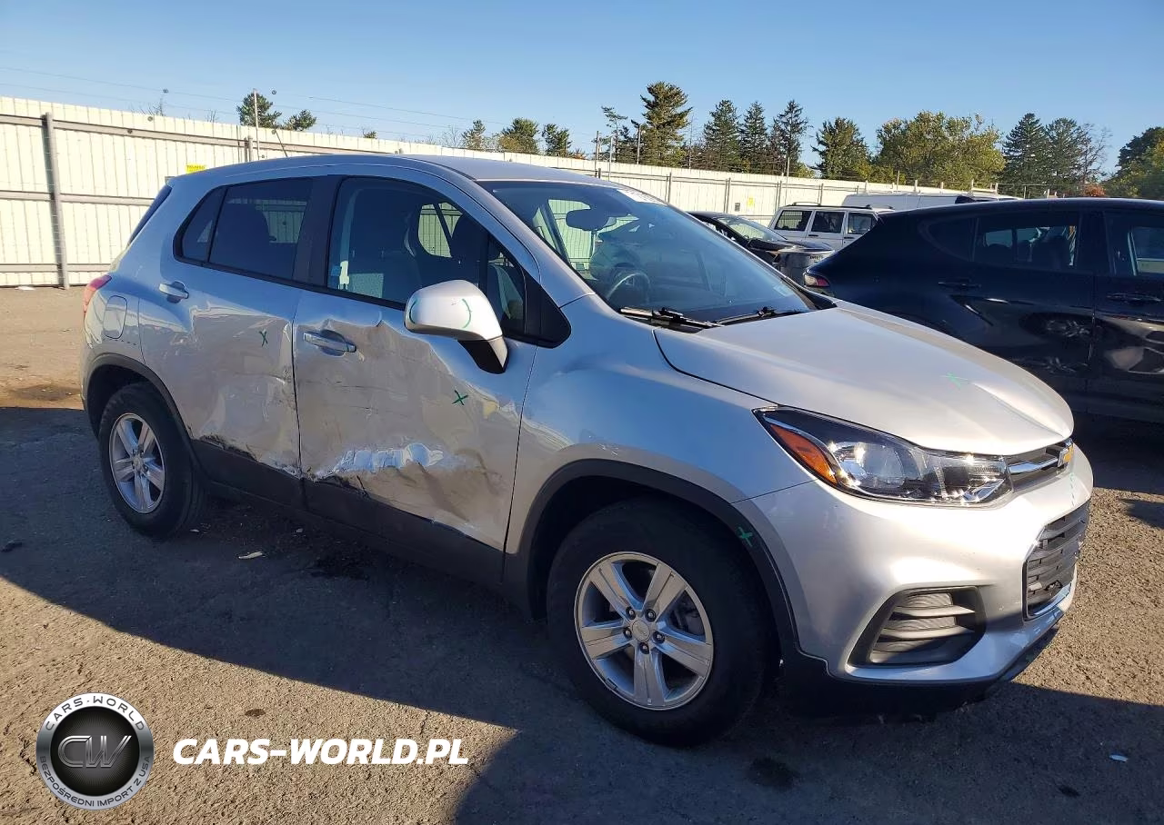 2020 Chevrolet Trax Ls VIN:3GNCJKSB6LL129248 - 4