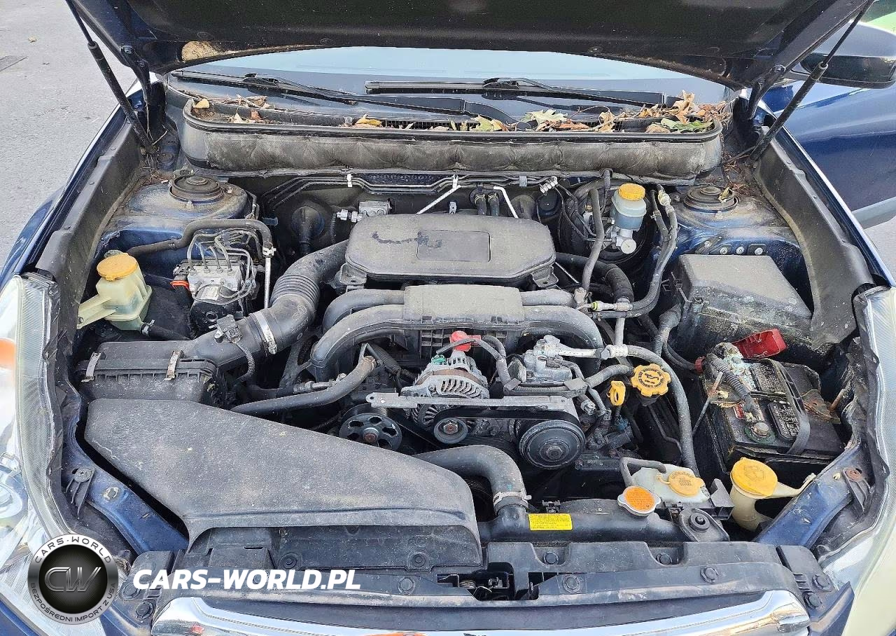 2011 Subaru Outback 2.5I Premium VIN:4S4BRBCC5B3338331 - 12