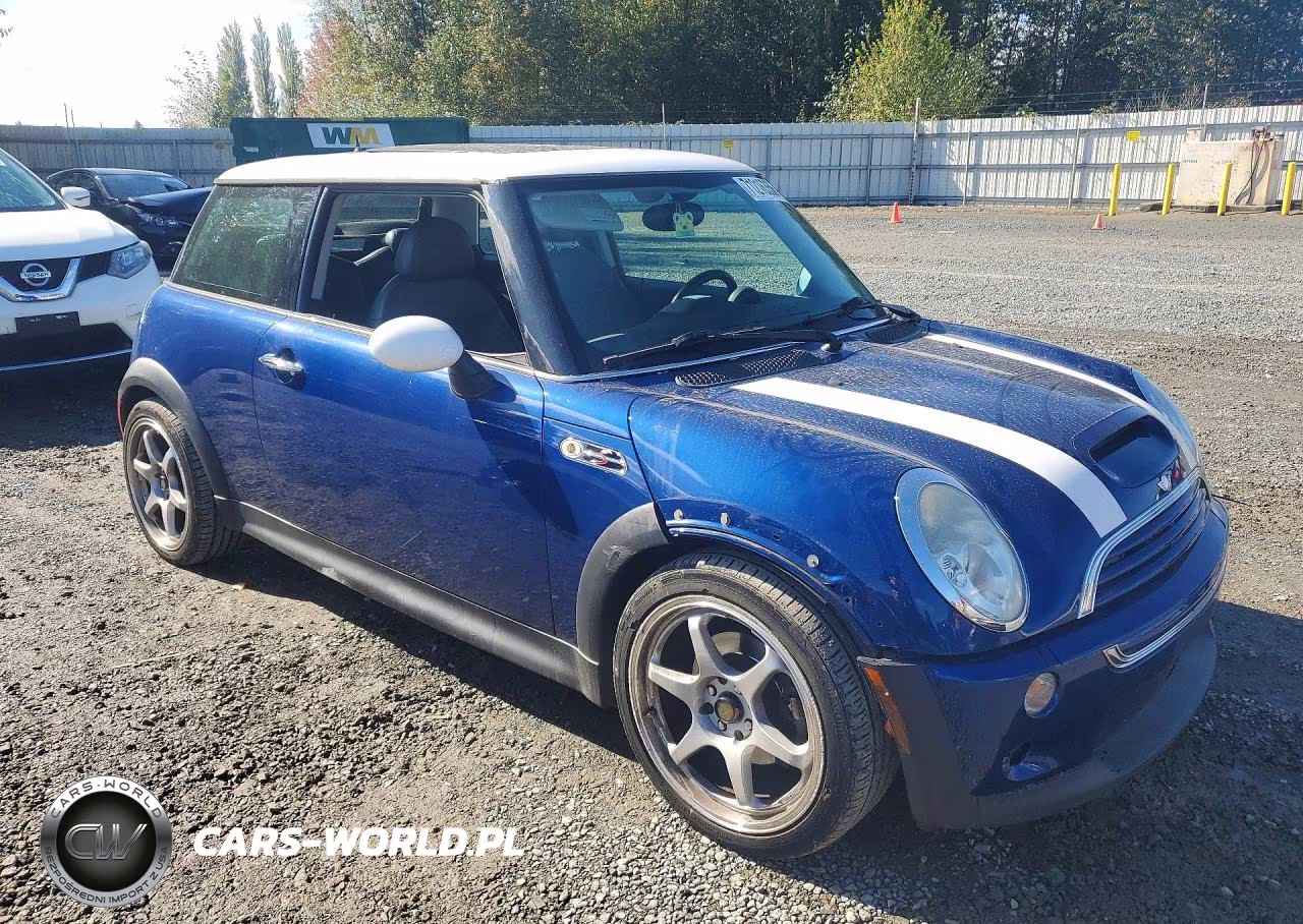 2004 Mini Cooper S VIN:WMWRE334X4TD81921 - 4