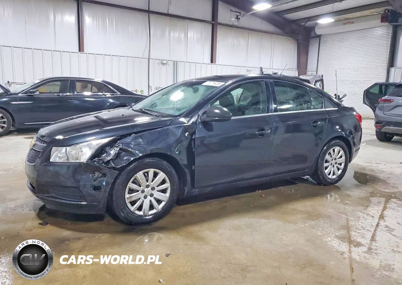 2011 Chevrolet Cruze Ls – zdjęcie 1 z 13