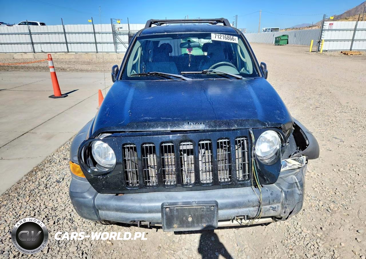 2006 Jeep Liberty Renegade VIN:1J4GL38K36W139682 - 5