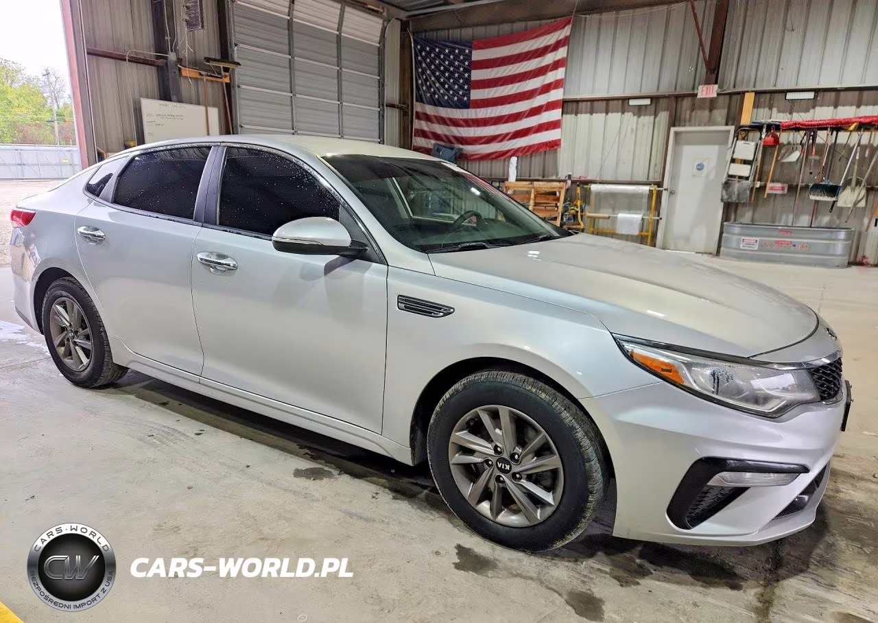 2020 Kia Optima Lx VIN:5XXGT4L31LG415401 - 4