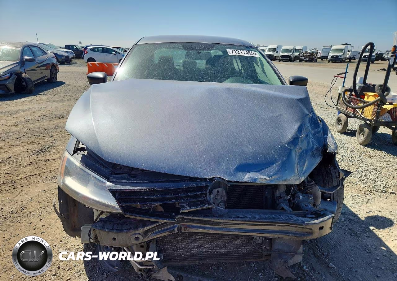 2014 Volkswagen Jetta Base VIN:3VW2K7AJ4EM225123 - 5