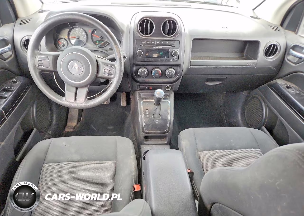 2012 Jeep Compass Sport VIN:1C4NJDBB7CD553038 - 8