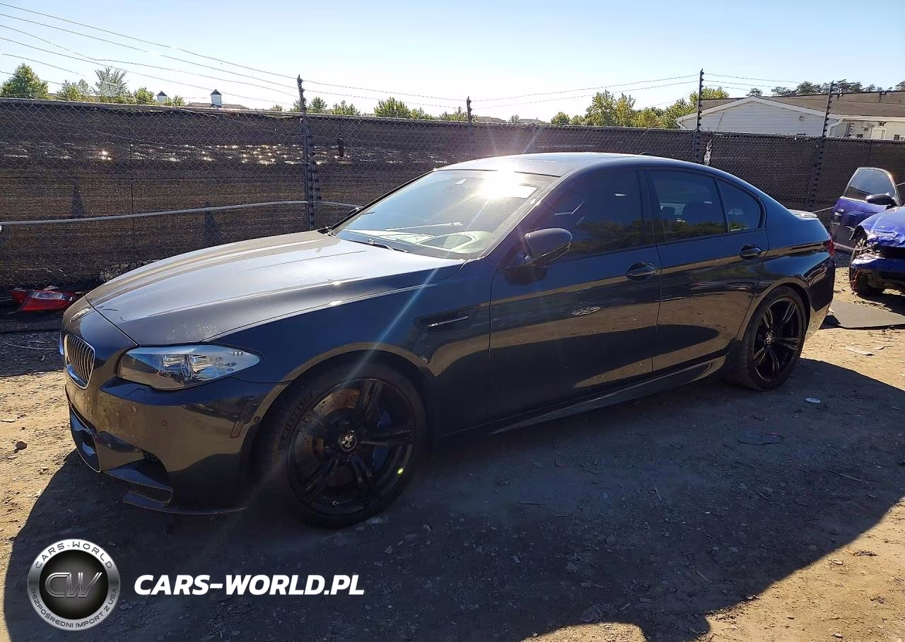 2013 BMW M5