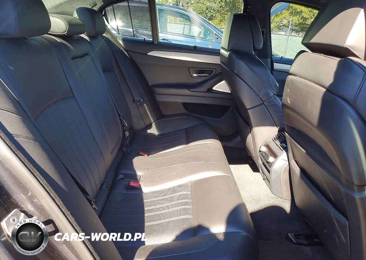 2013 BMW M5 VIN:WBSFV9C51DC772527 - 10