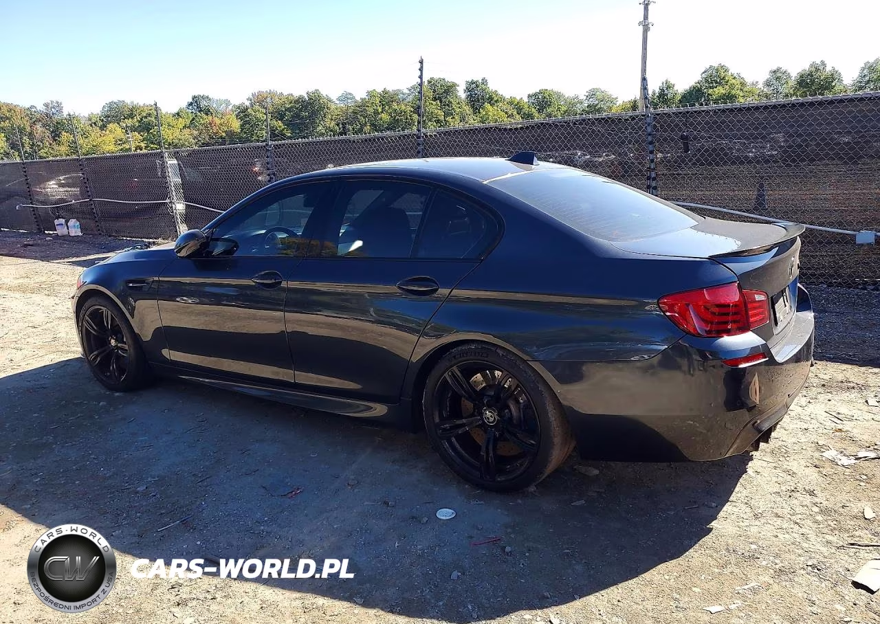 2013 BMW M5 VIN:WBSFV9C51DC772527 - 2