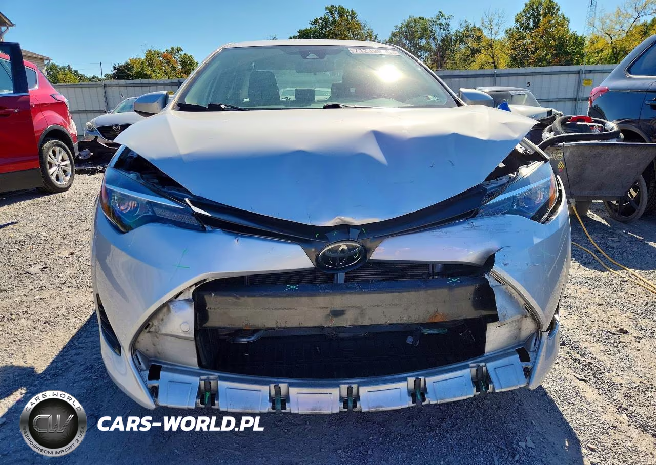 2019 Toyota Corolla Le VIN:2T1BURHEXKC157254 - 5