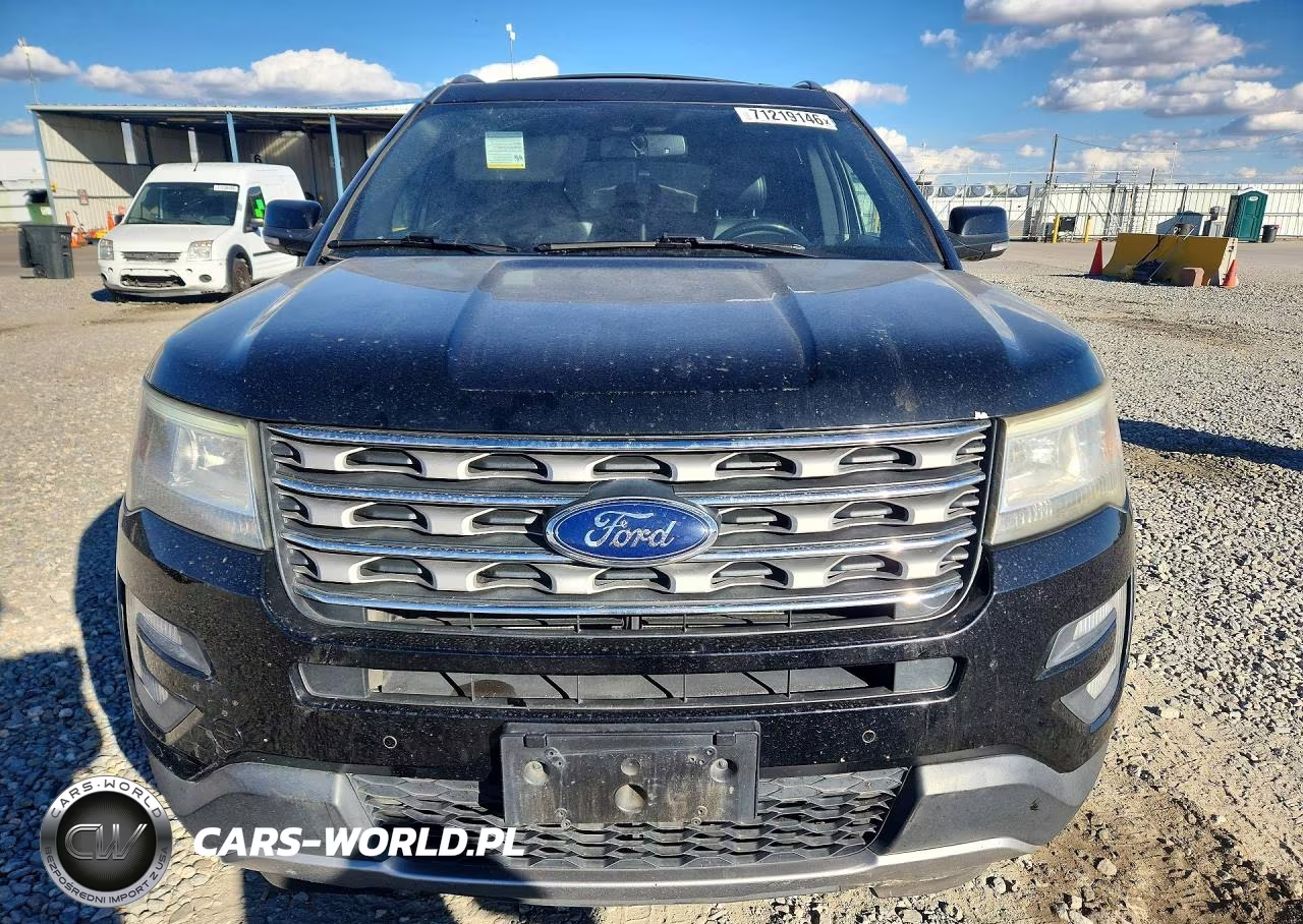 2017 Ford Explorer Xlt VIN:1FM5K8D88HGD14461 - 5