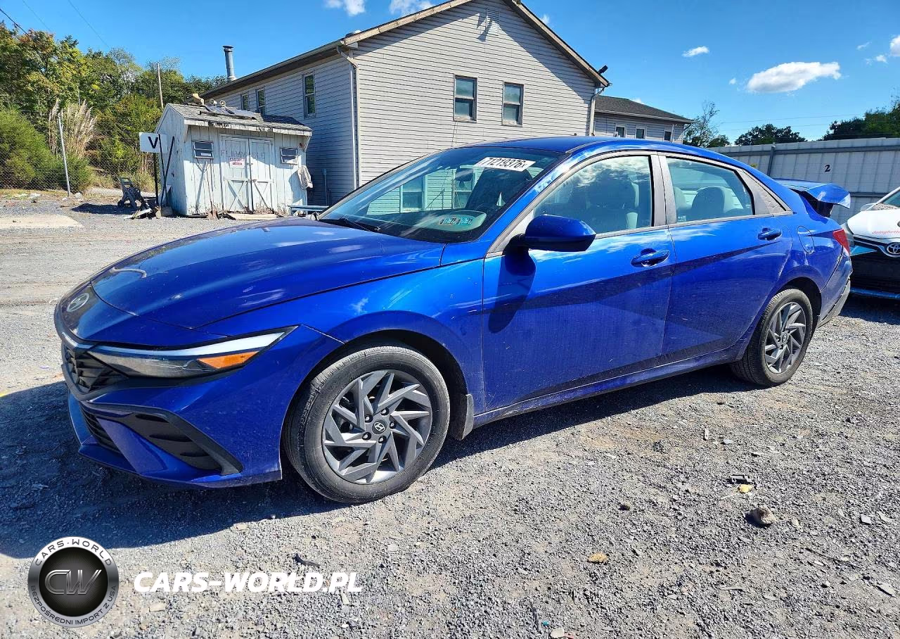 2024 Hyundai Elantra Blue – zdjęcie 1 z 12