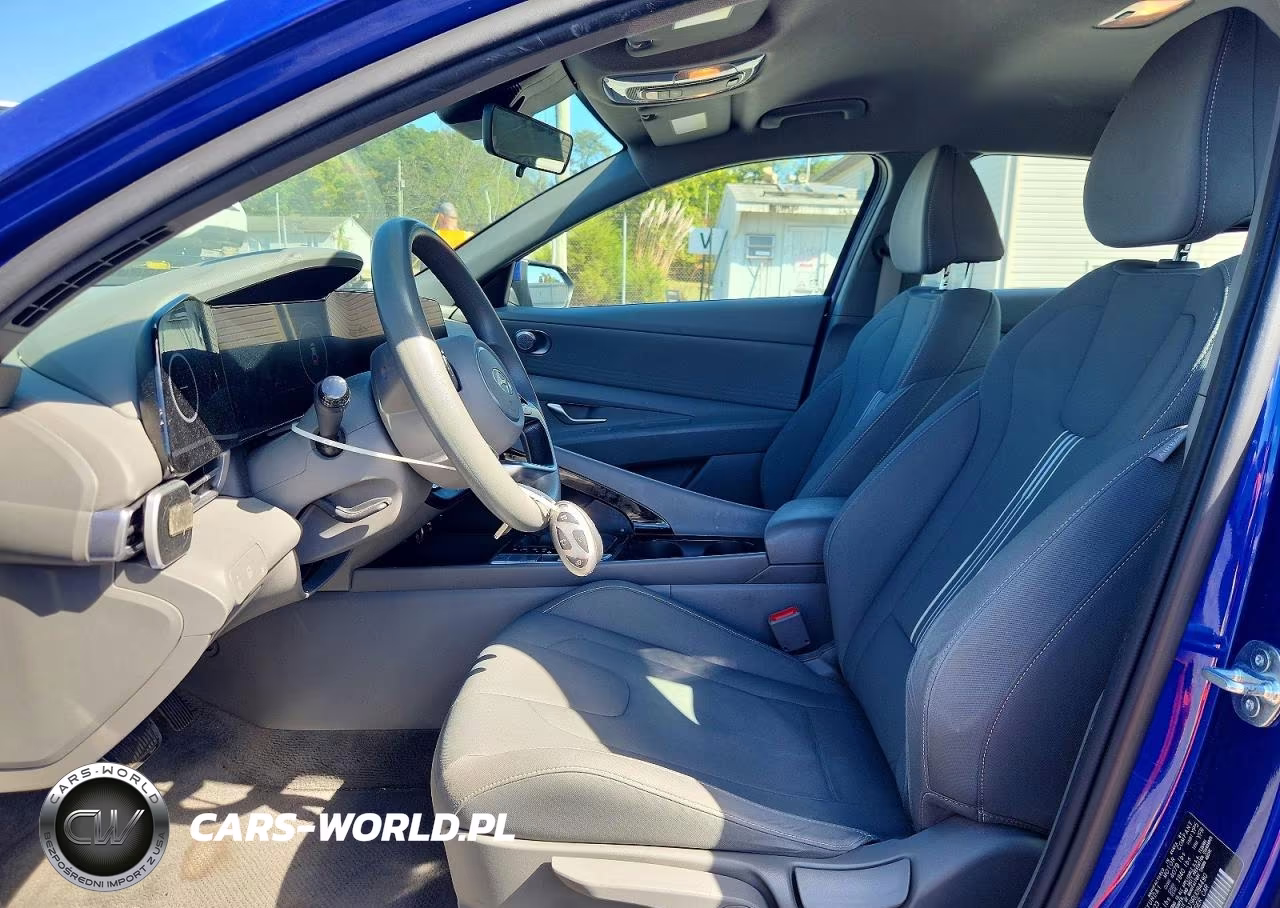 2024 Hyundai Elantra Blue VIN:KMHLM4DJ9RU094490 - 7