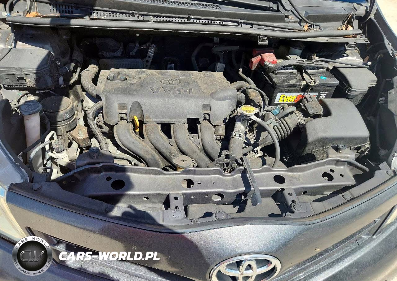 2012 Toyota Yaris 5-Door L VIN:JTDKTUD37CD524397 - 11