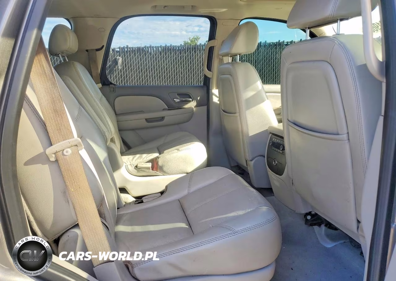 2007 Chevrolet Tahoe K1500 VIN:1GNFK13017J112453 - 11