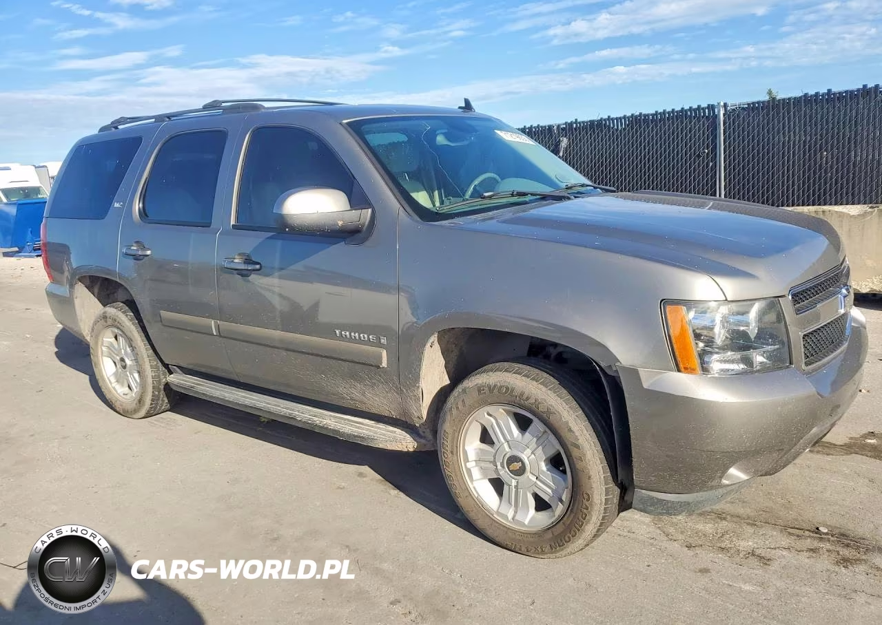 2007 Chevrolet Tahoe K1500 VIN:1GNFK13017J112453 - 4