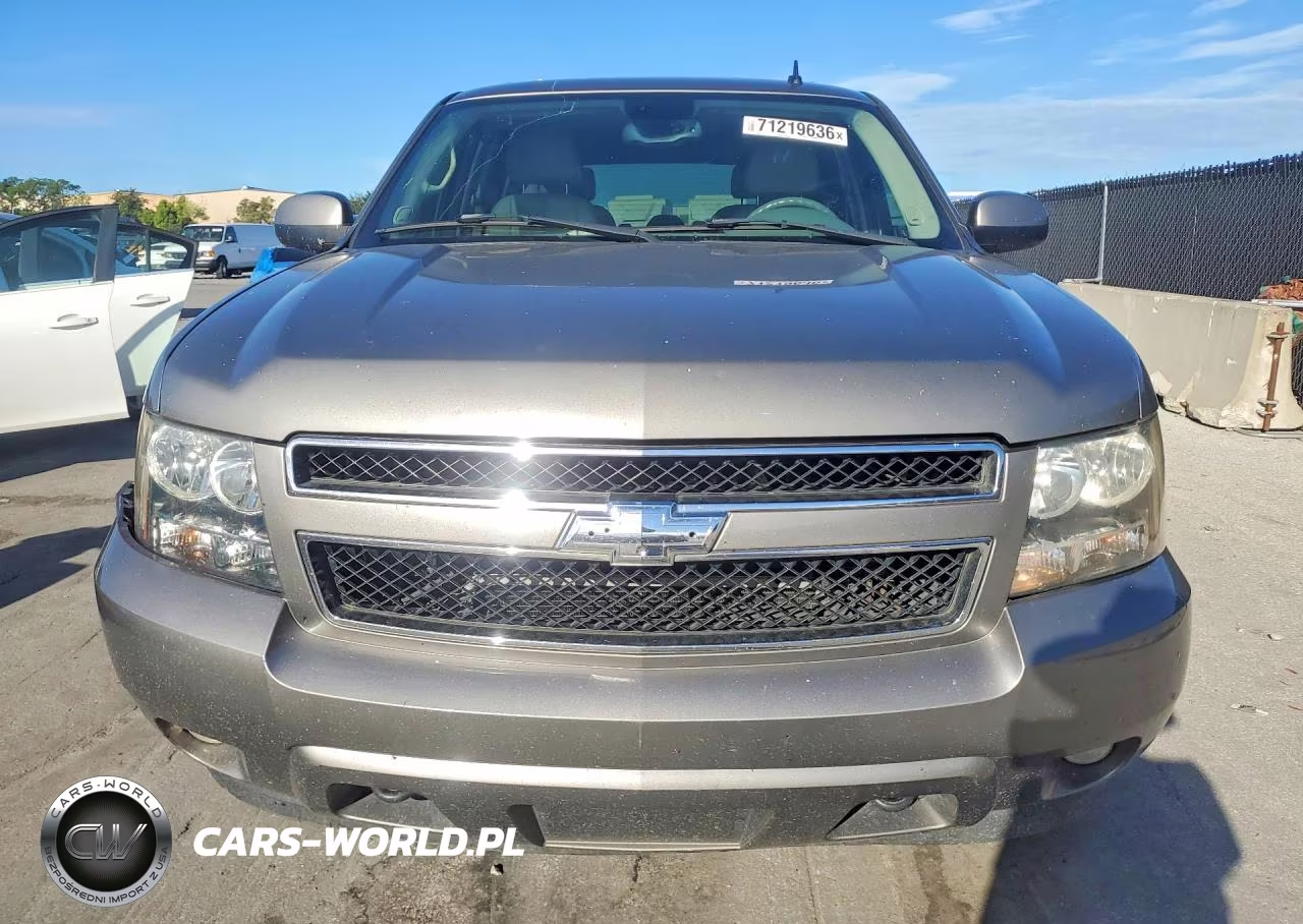 2007 Chevrolet Tahoe K1500 VIN:1GNFK13017J112453 - 5