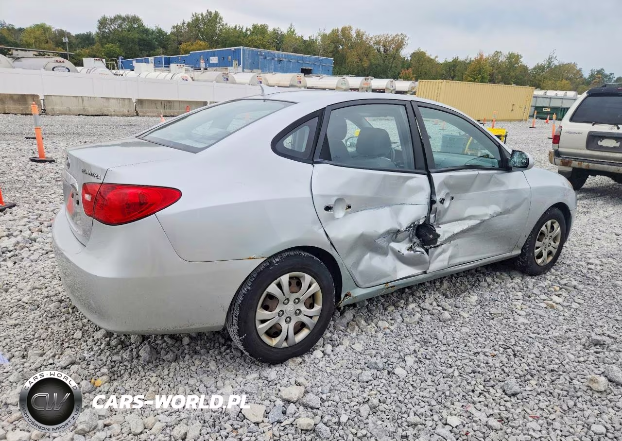 2010 Hyundai Elantra Gls VIN:KMHDU4AD4AU135065 - 3