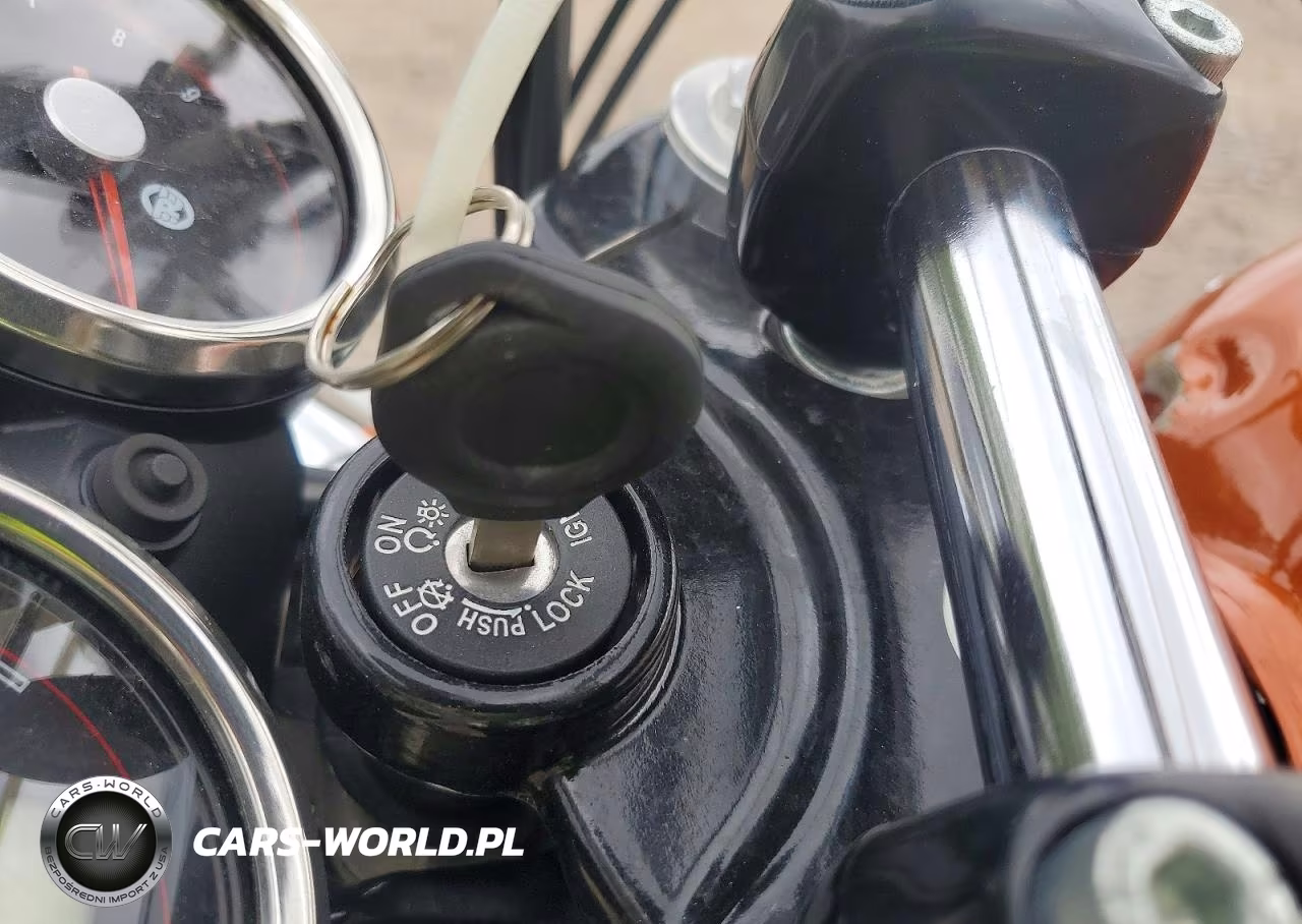 2023 Royal Enfield Motors Int 650 VIN:ME3FPN471PK702958 - 8
