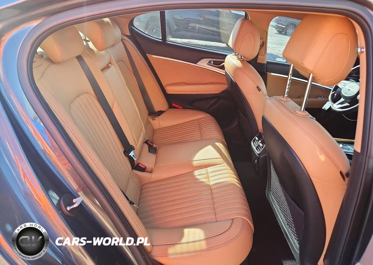 2022 Genesis G70 3.3T Standard VIN:KMTG54TE8NU088277 - 10