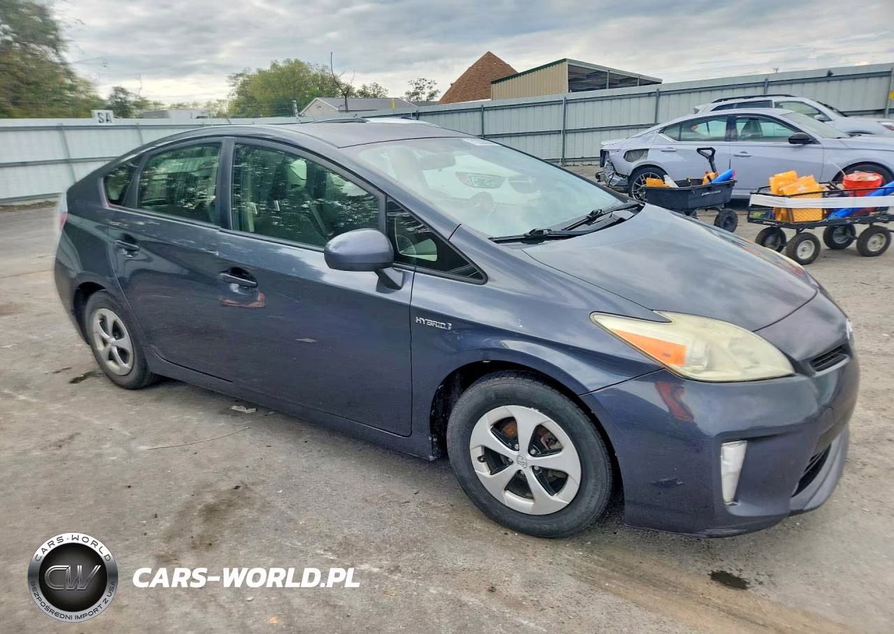 2012 Toyota Prius Two VIN:JTDKN3DU0C5442471 - 4