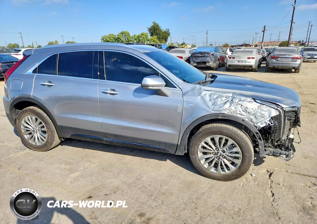 2025 Cadillac Xt4 Premium Luxury VIN:1GYFZCR48SF138578 - 4