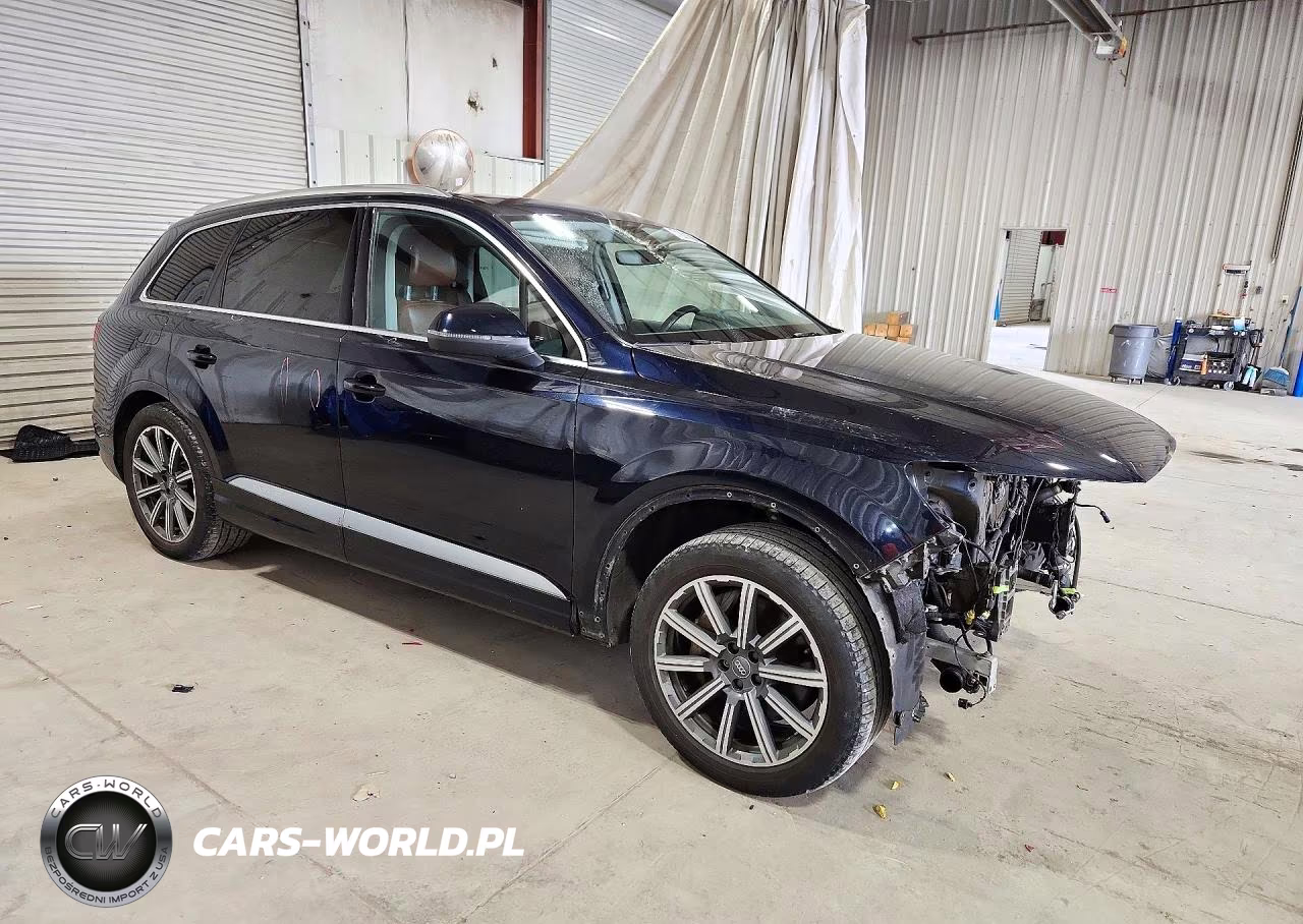 2018 Audi Q7 Premium Plus VIN:WA1LHAF71JD003218 - 4