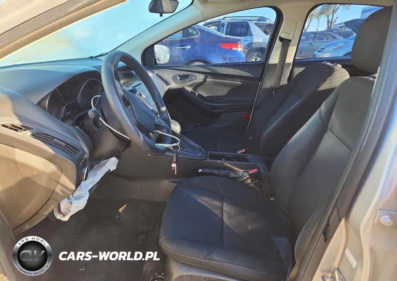 2017 Ford Focus S VIN:1FADP3E24HL342978 - 7