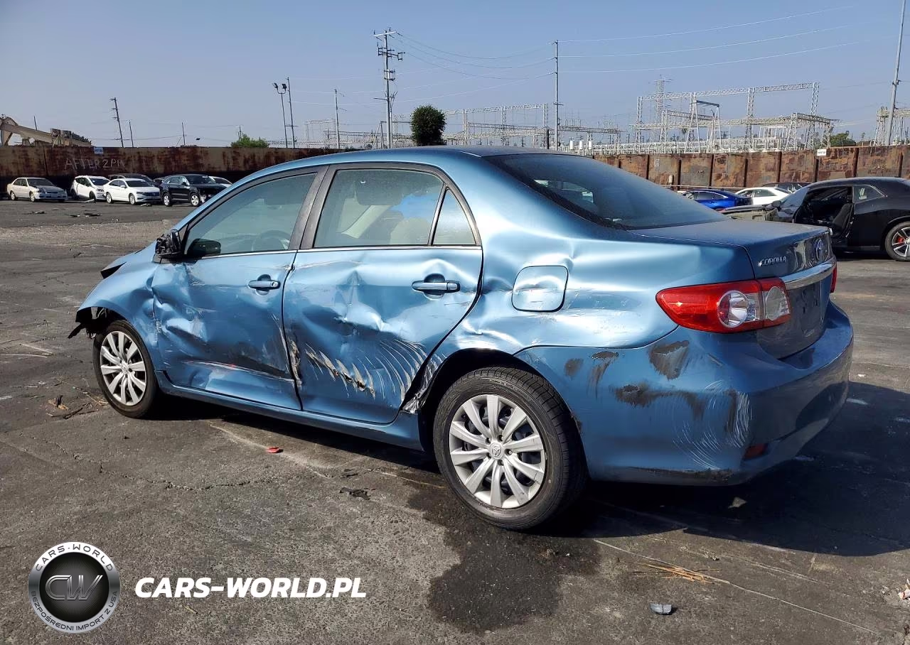 2013 Toyota Corolla Le VIN:5YFBU4EE2DP194731 - 2