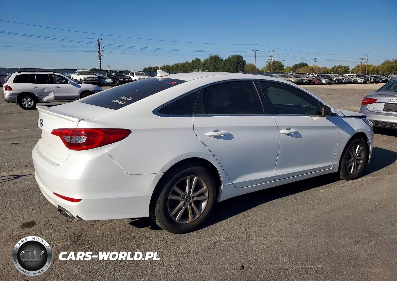 2016 Hyundai Sonata Se VIN:5NPE24AF7GH330273 - 3