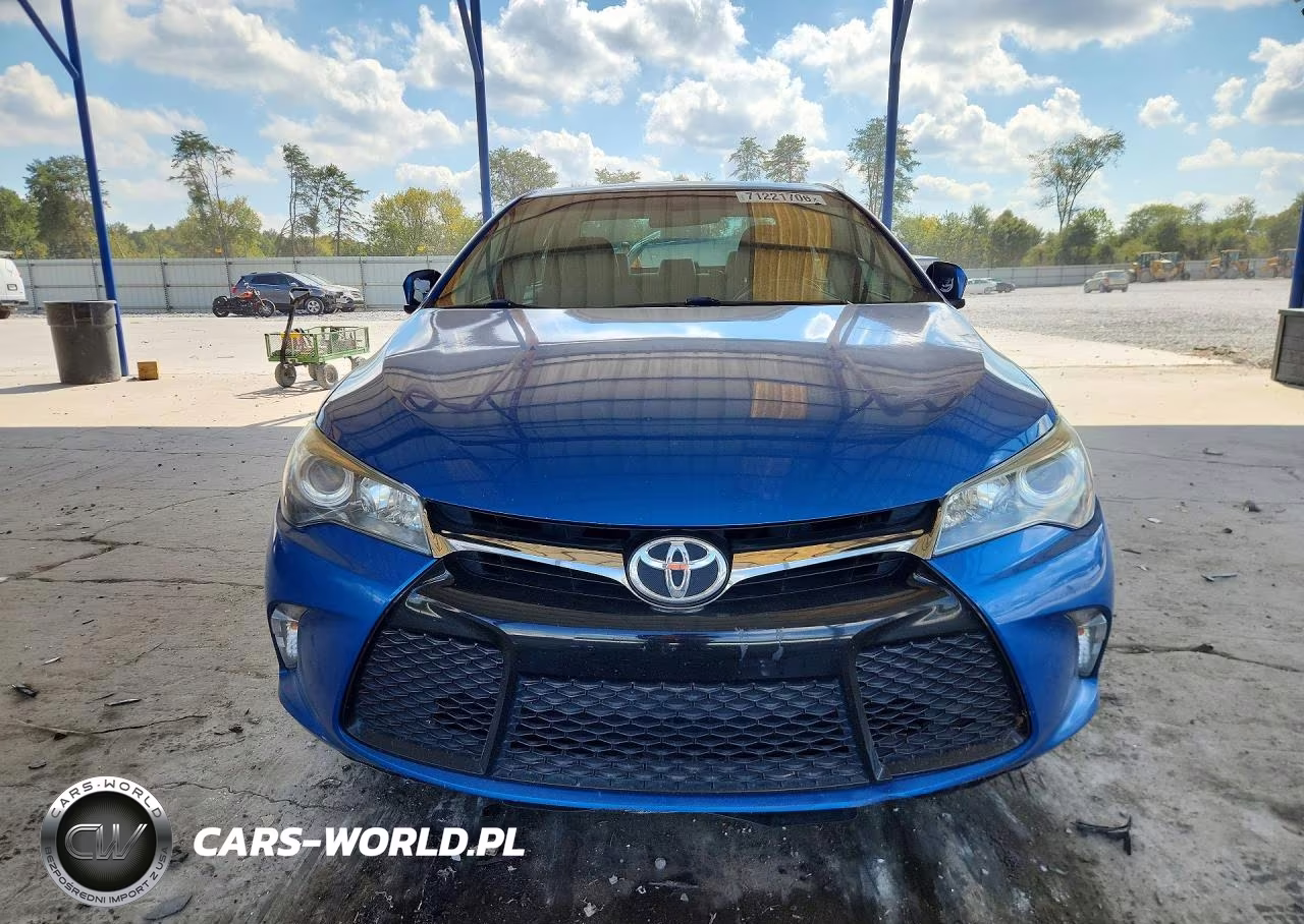 2016 Toyota Camry Special Edition VIN:4T1BF1FK1GU549582 - 5