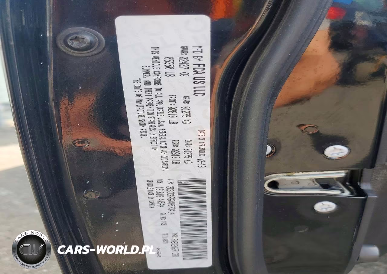 2019 Chrysler 300 Touring VIN:2C3CCARG0KH573414 - 12