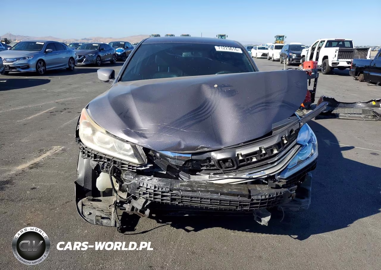 2017 Honda Accord Sport Special Edition VIN:1HGCR2F10HA182191 - 5
