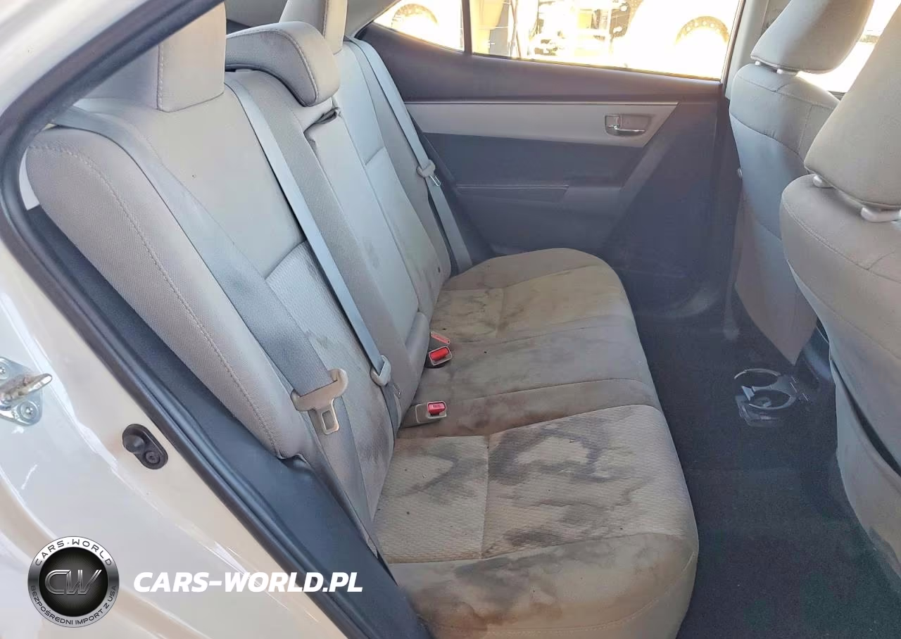2016 Toyota Corolla Le VIN:5YFBURHE3GP424368 - 10