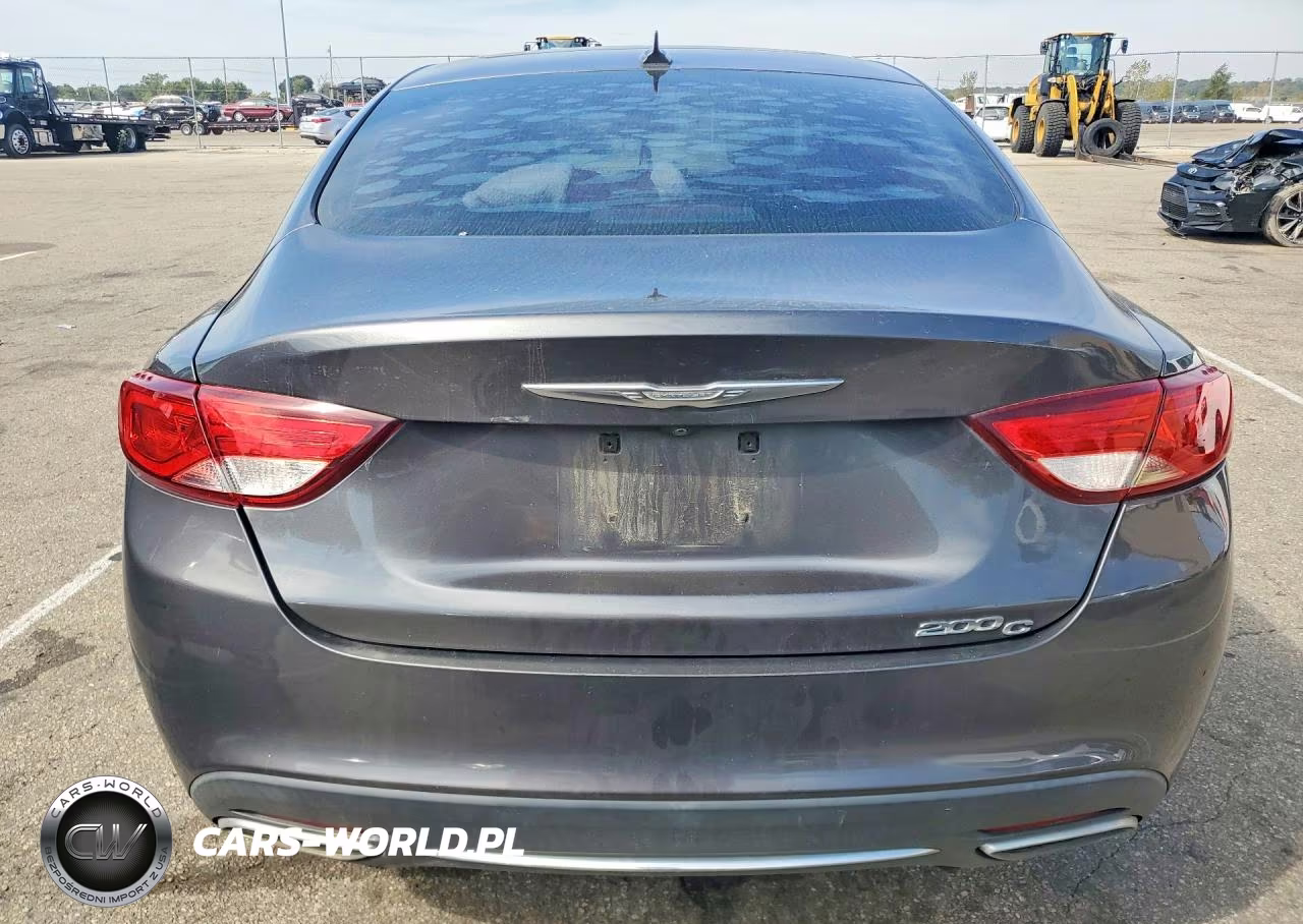 2015 Chrysler 200 C VIN:1C3CCCCG6FN633732 - 6