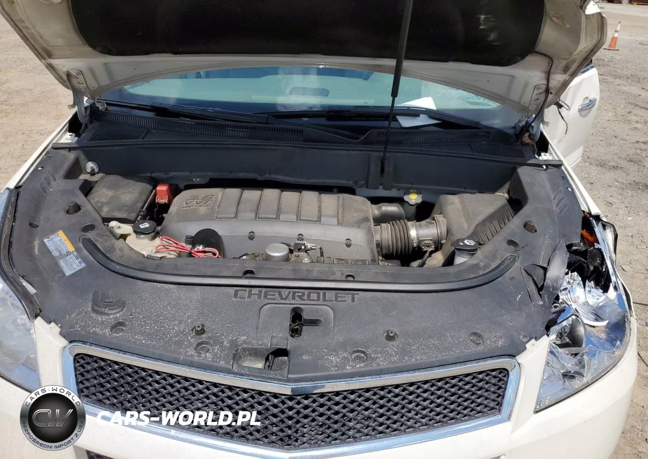 2011 Chevrolet Traverse Lt VIN:1GNKRGED6BJ157197 - 12