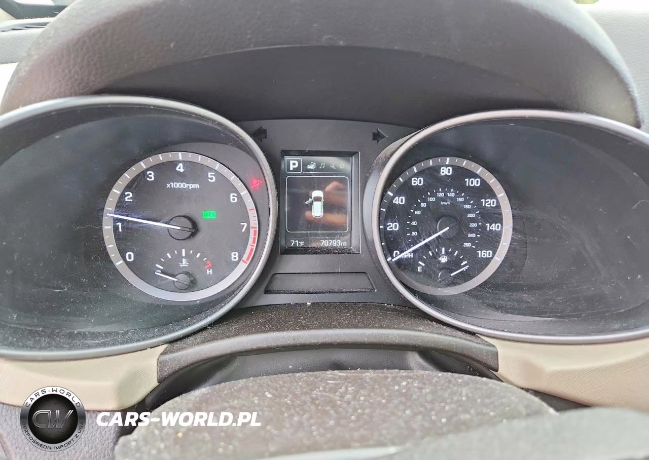 2018 Hyundai Santa Fe Sport 2.4L VIN:5XYZUDLB2JG505372 - 9