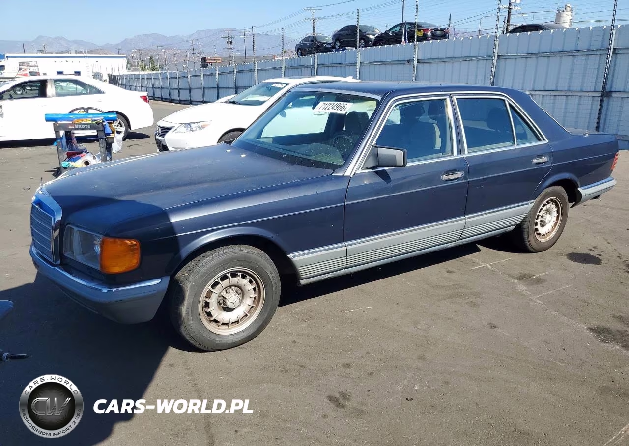 1982 Mercedes-Benz 380-Class – zdjęcie 1 z 12