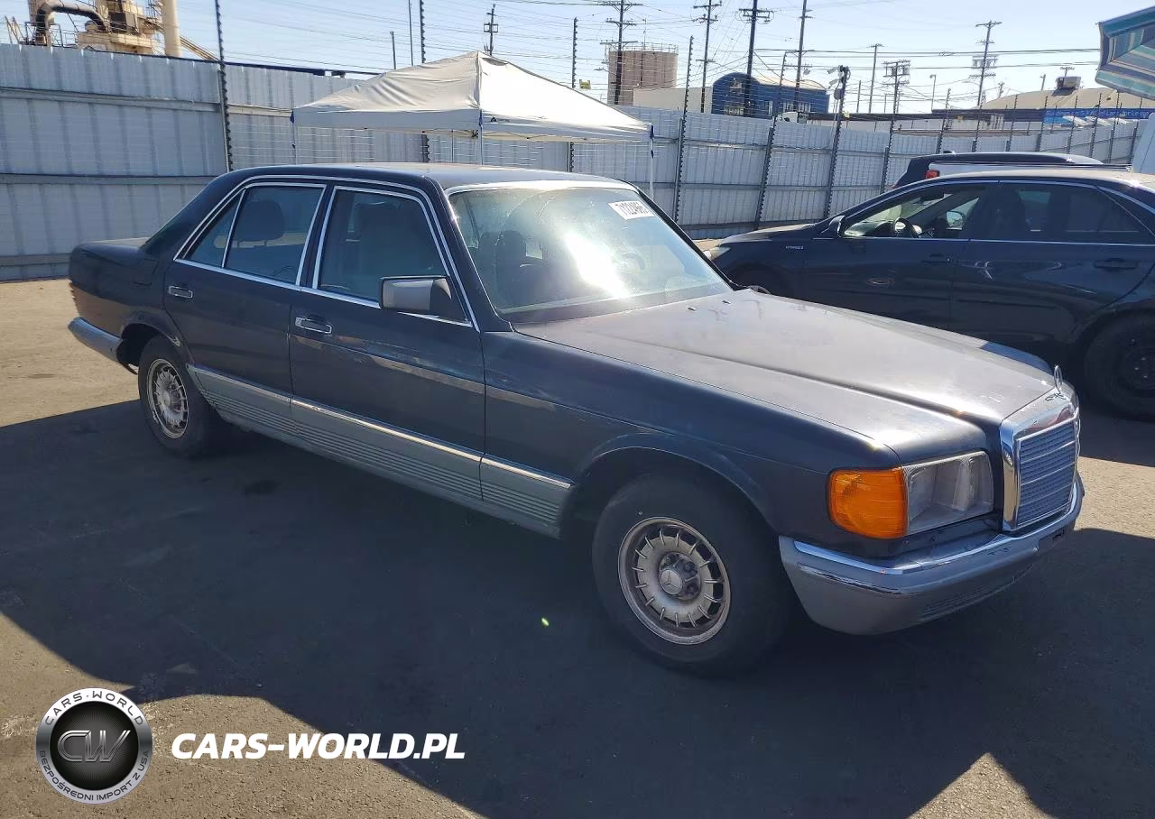 1982 Mercedes-Benz 380-Class VIN:WDB12602212072448 - 4